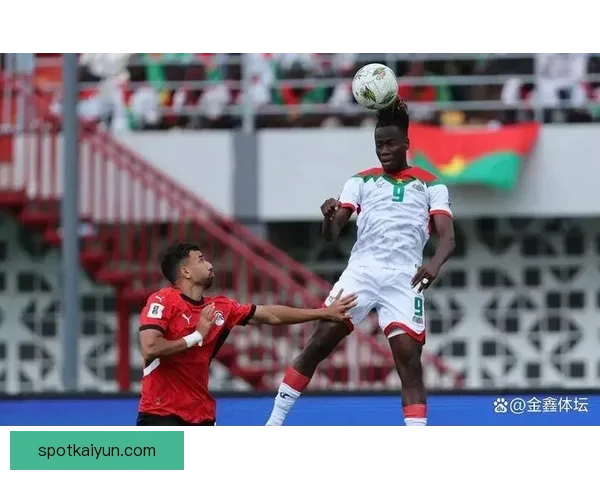 塔普索巴空中对抗表现稳健，提升球队防线竞争力