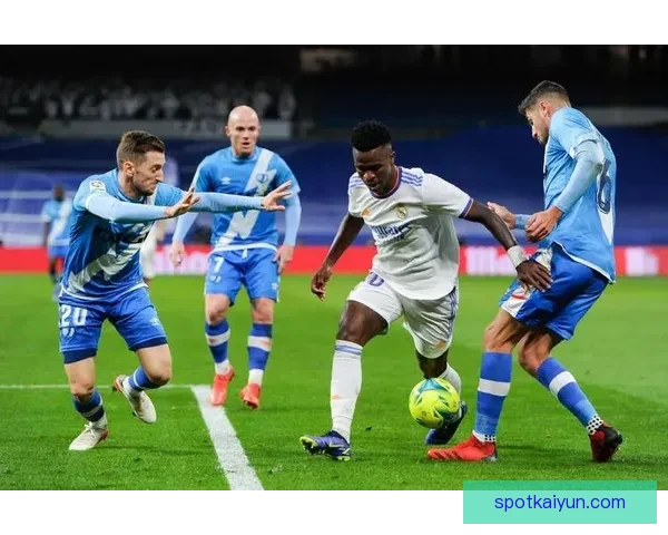 西甲巴列卡诺防守坚固，战绩持续提升，表现稳健引人瞩目